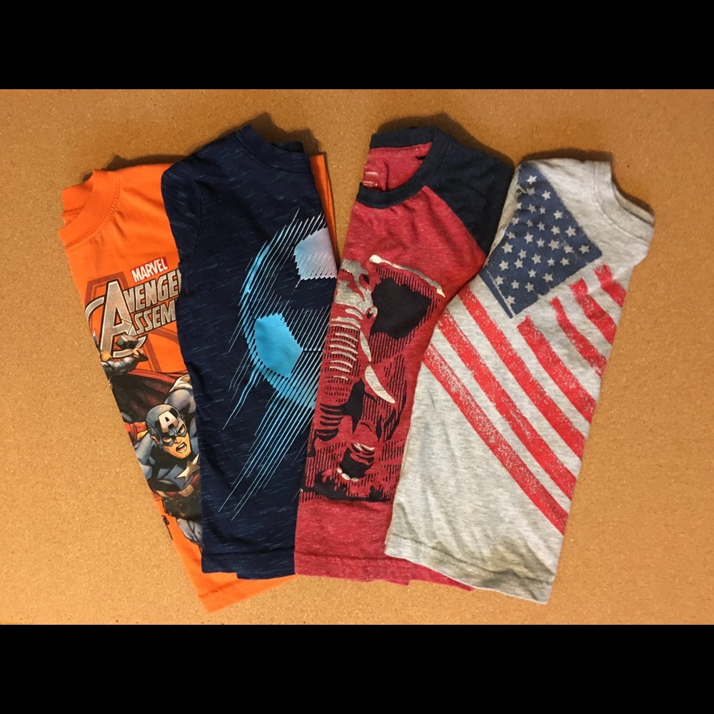 Boy’s Sz 5 T Shirt Lot Soccer Flag Avengers Safari